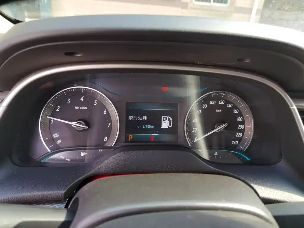 Buick Excelle — миниатюра 8