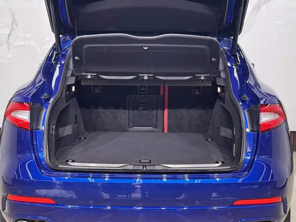 Maserati Levante — фотографии объявления, Фото 17