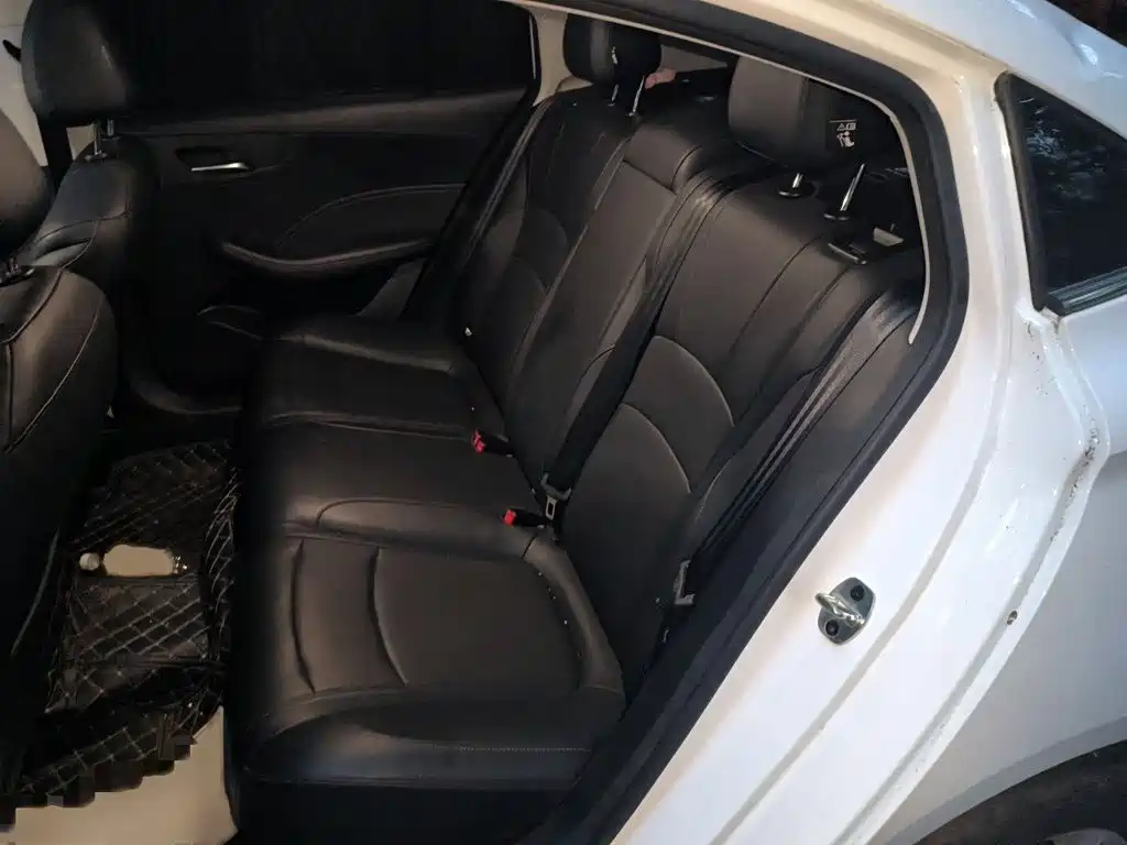 Roewe i5 — миниатюра 15