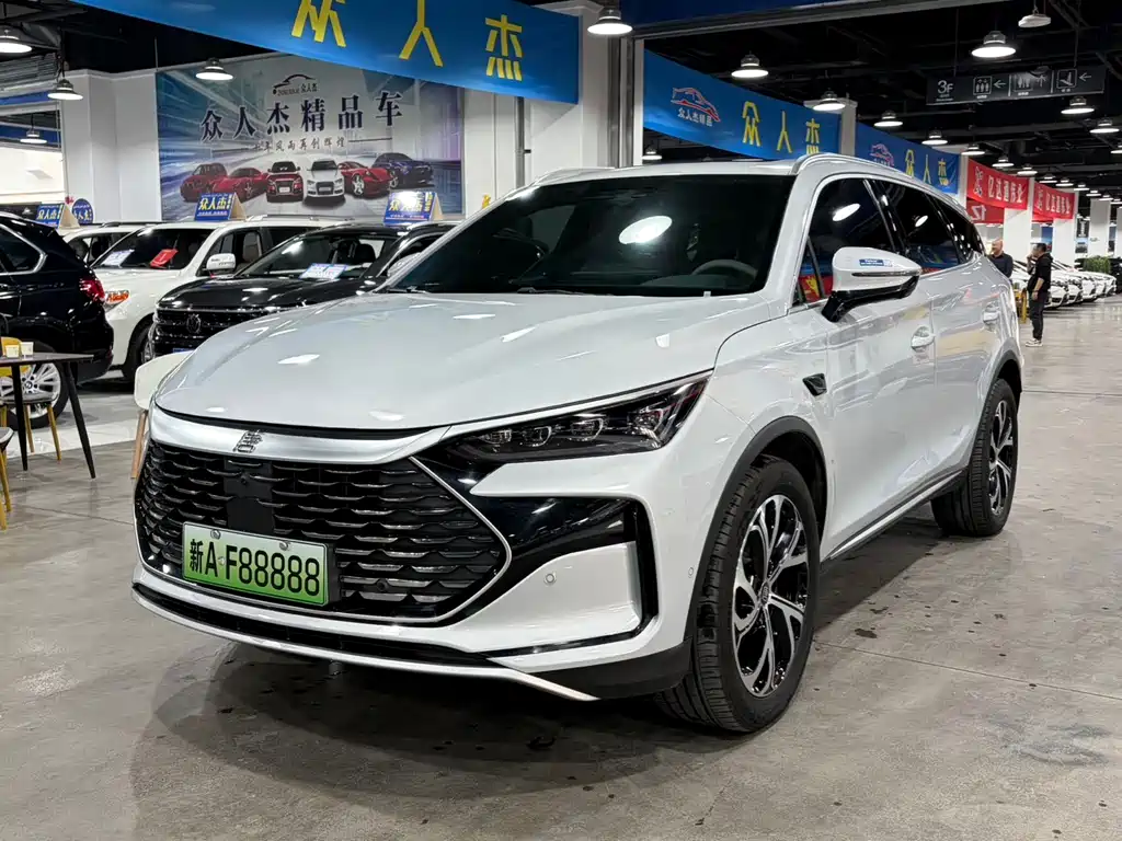 BYD Tang New Energy — миниатюра 3