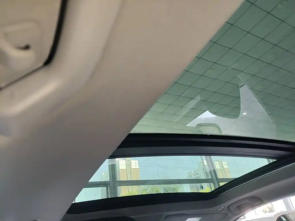 BMW 2 Series Active Tourer — миниатюра 18