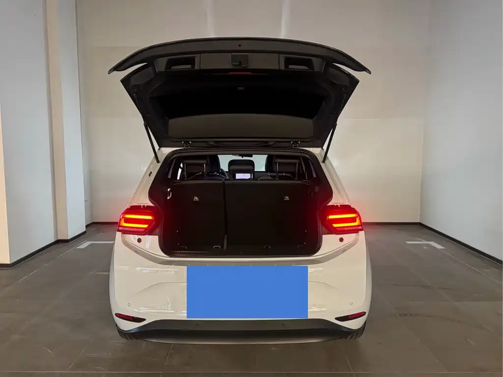 Volkswagen ID.3 — миниатюра 18
