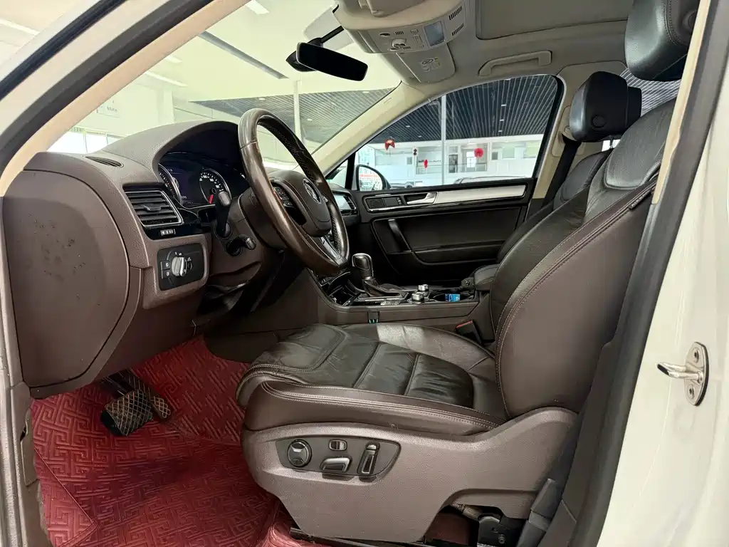 Volkswagen Touareg — миниатюра 6