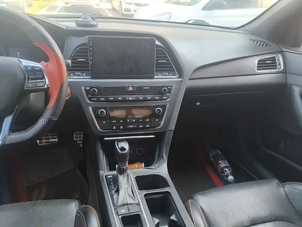 Hyundai Sonata — миниатюра 13