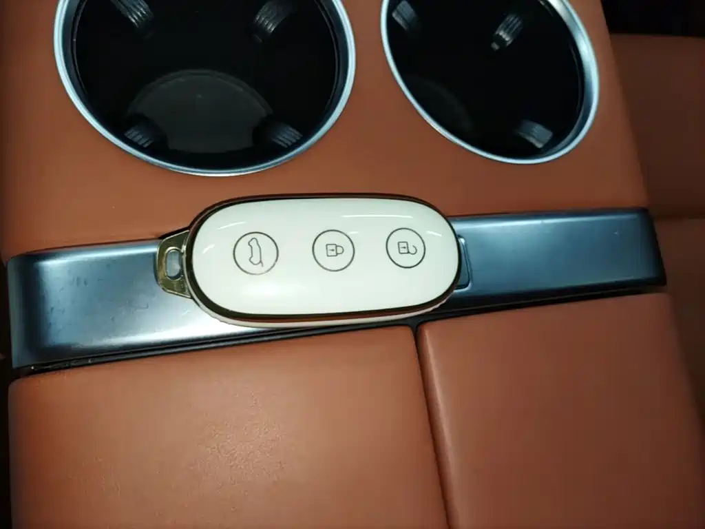 Li Auto Li L7 — миниатюра 9