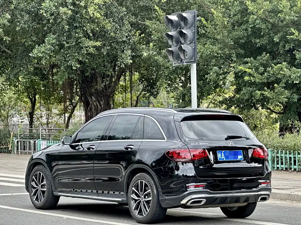 Mercedes-Benz GLC — миниатюра 4