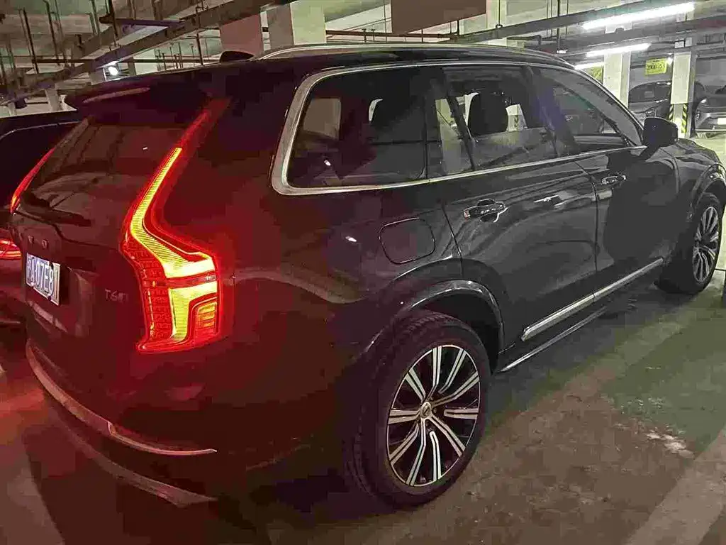 Volvo XC90 — миниатюра 3