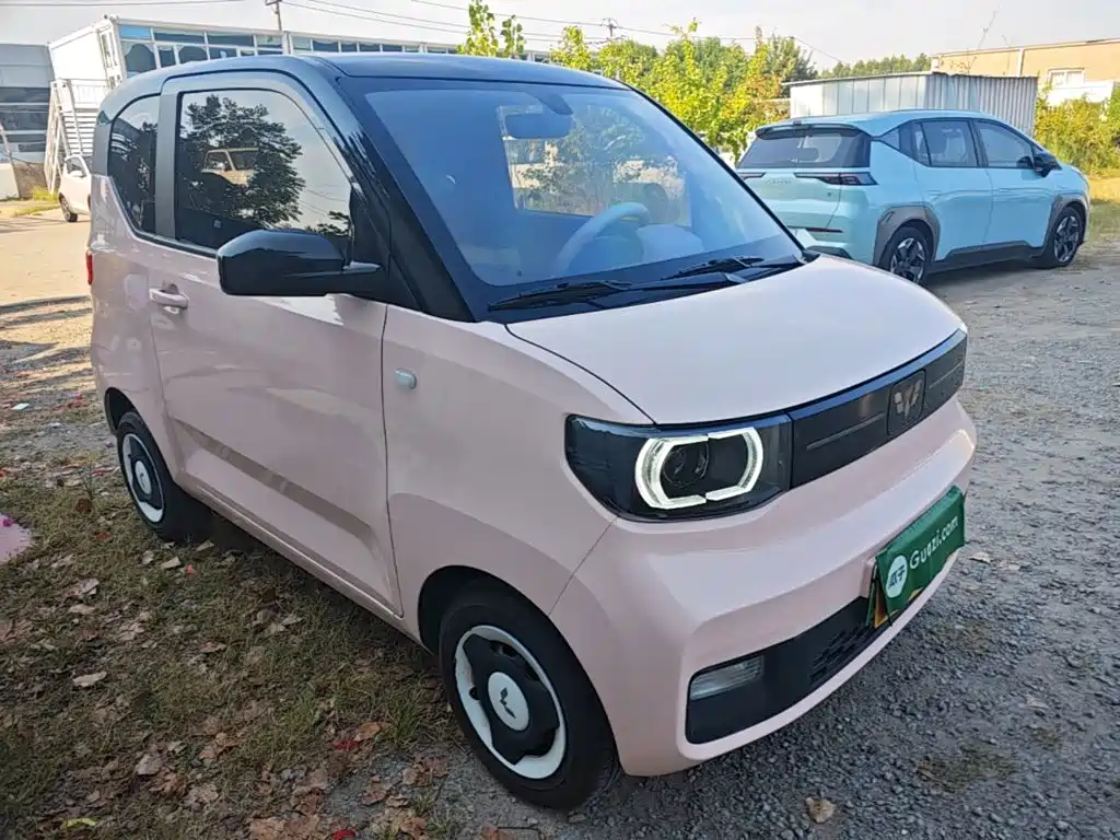 Wuling MINIEV — миниатюра 4