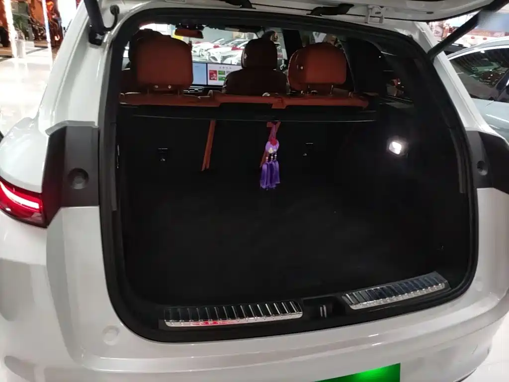 Li Auto Li L7 — миниатюра 19