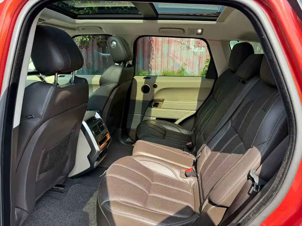Land Rover Sport — миниатюра 4