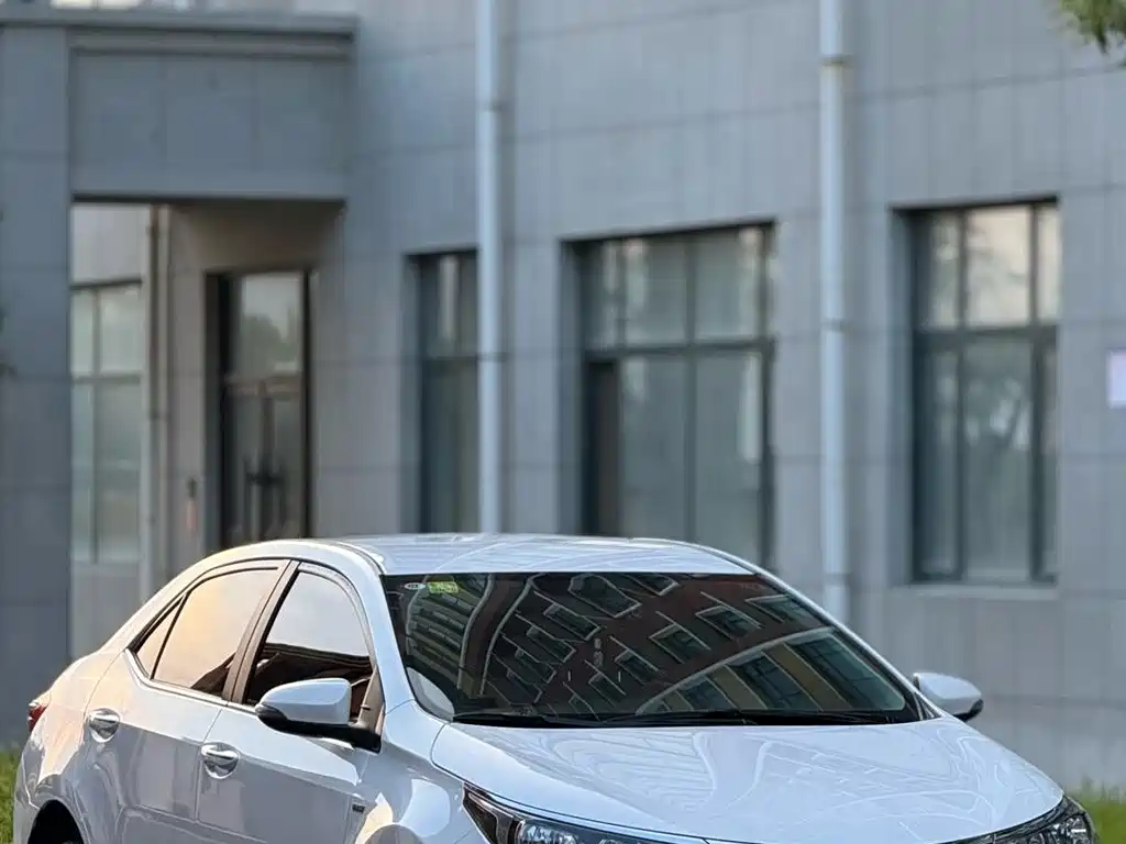 Toyota Corolla — миниатюра 3