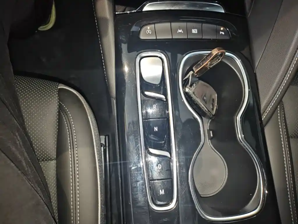 Buick Envision Plus — миниатюра 14