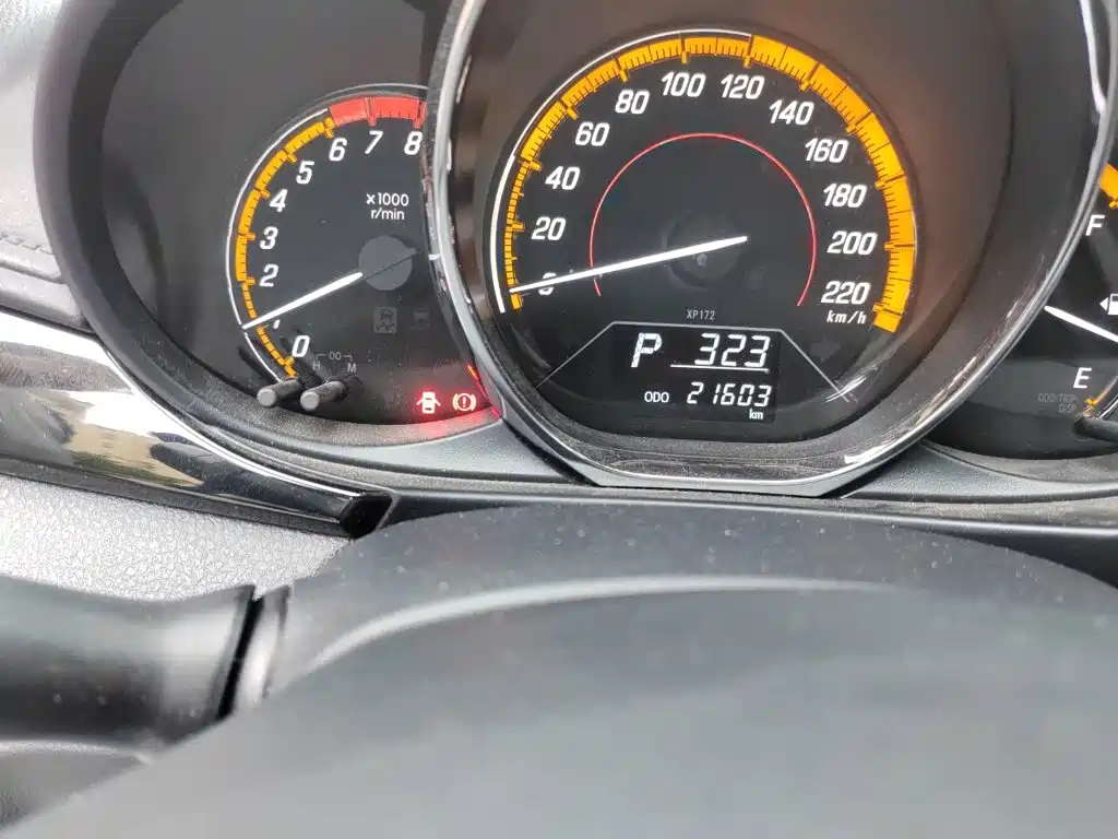 Toyota Yaris L — миниатюра 8