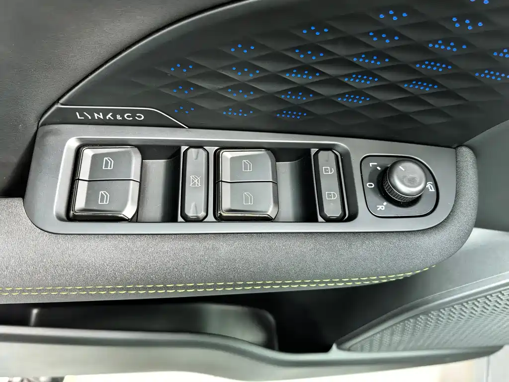 Lynk & Co 06 2026 Relive 1.5T Ultra