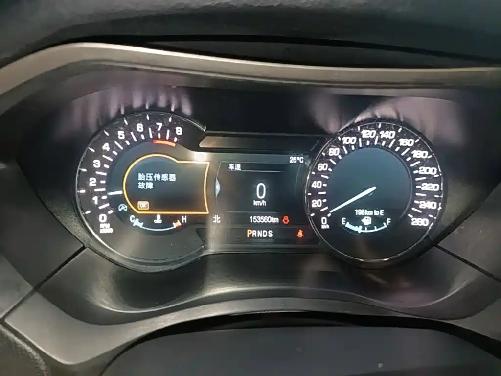 Lincoln MKZ — миниатюра 12