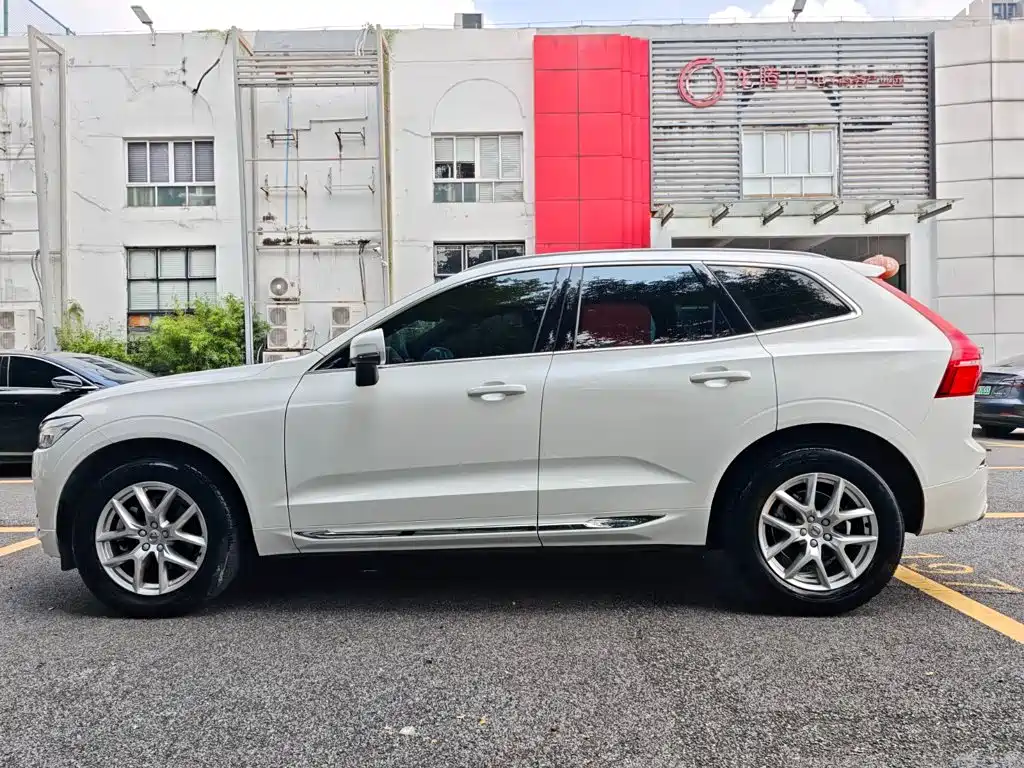 Volvo XC60 — миниатюра 8