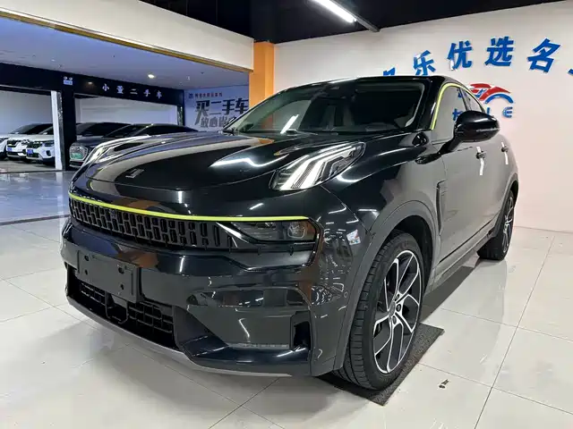 2021 Lynk & Co 05