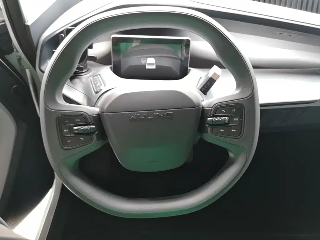 Wuling Nano EV — миниатюра 11