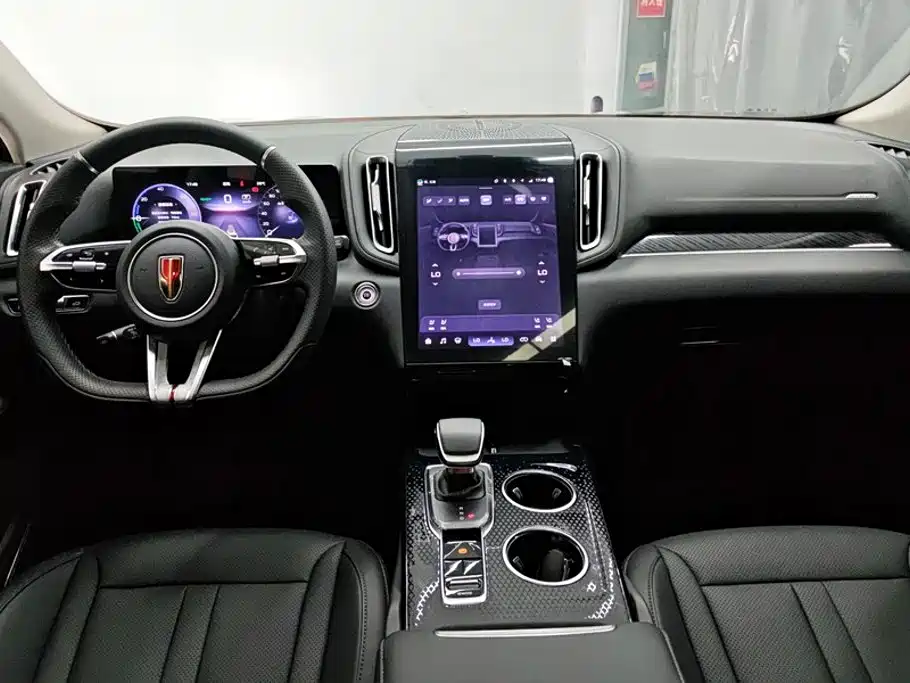 Hongqi Hongqi HS3 PHEV — миниатюра 12