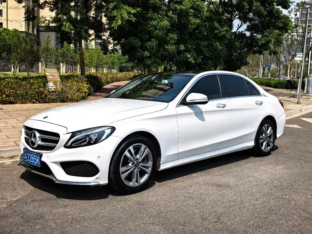 Mercedes-Benz C-Class 2018