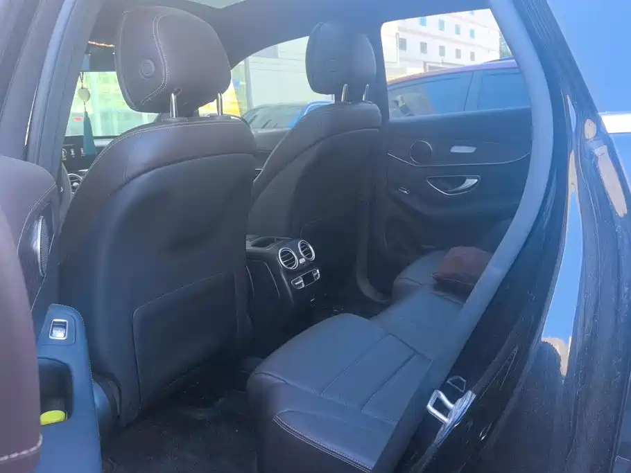 Mercedes-Benz GLC — миниатюра 11