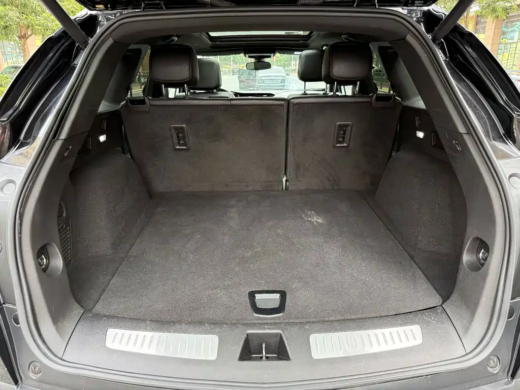 Cadillac XT5 — миниатюра 10