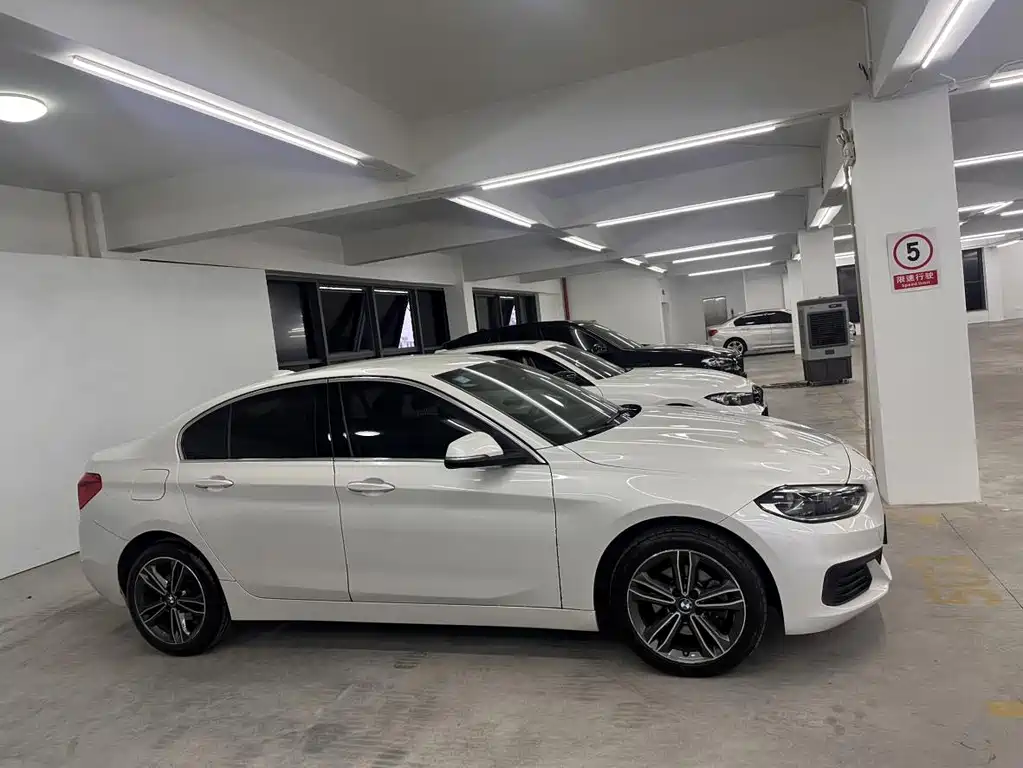 BMW 1 Series — миниатюра 8
