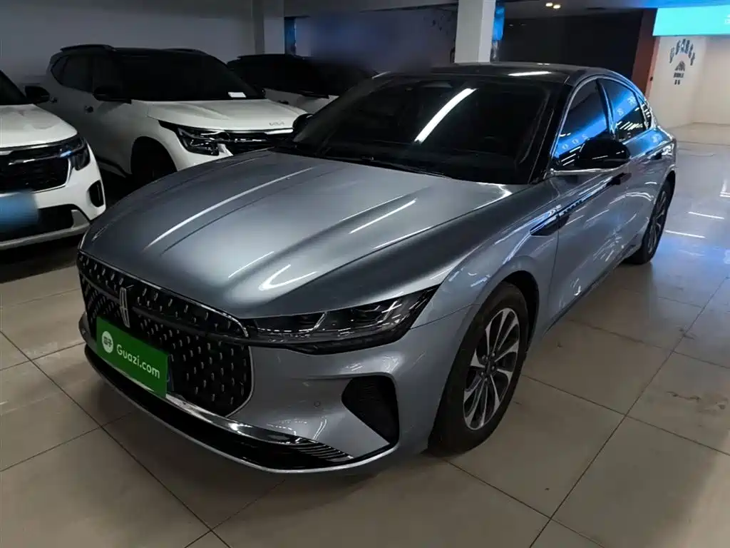 Lincoln Z 2025
