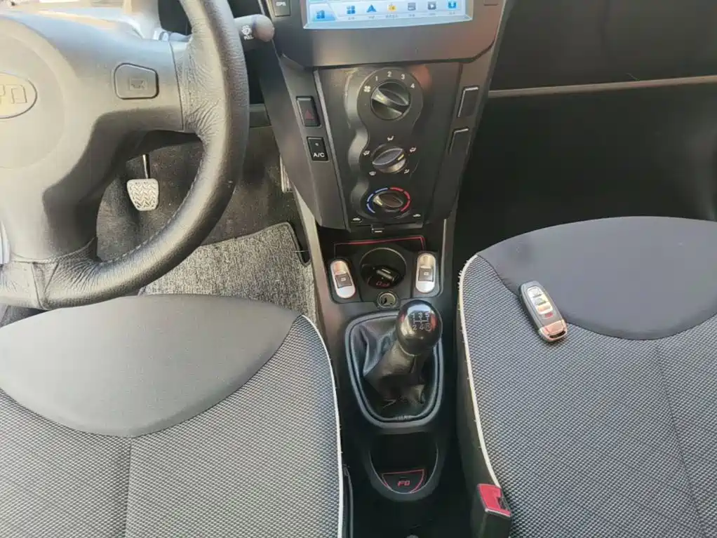 BYD F0 — миниатюра 14