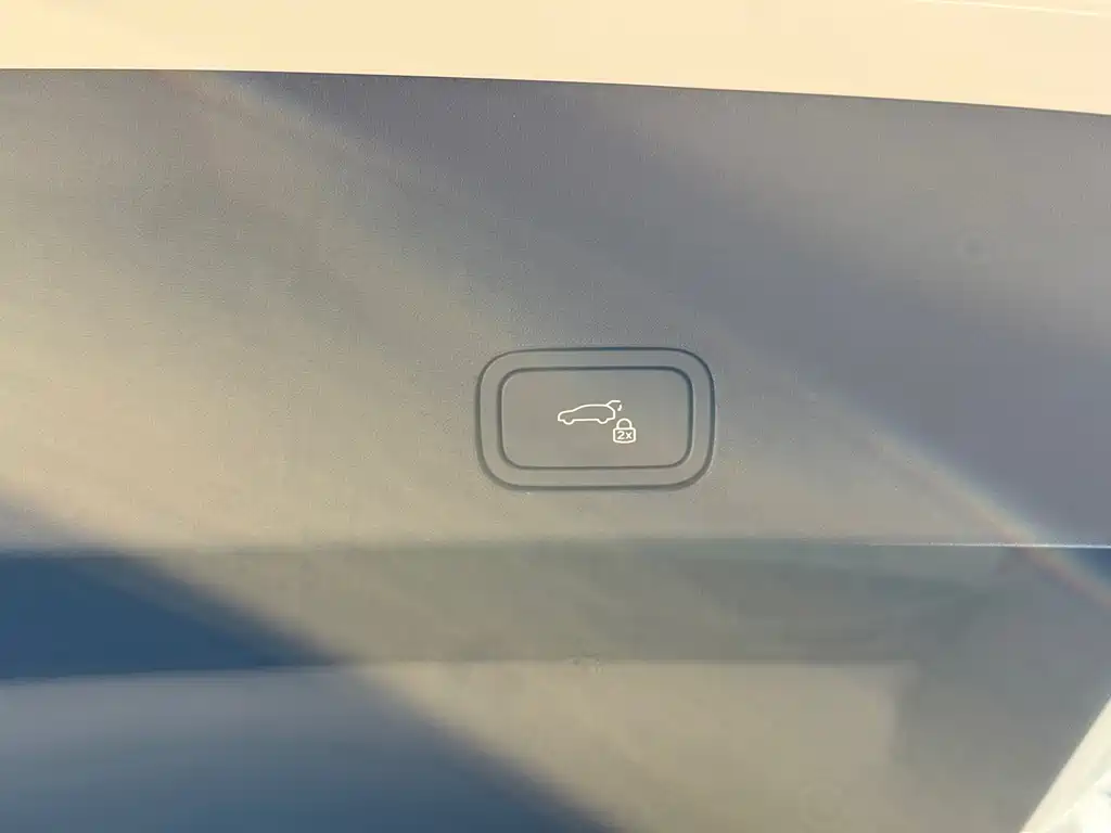 Li Auto Li i6 — миниатюра 40