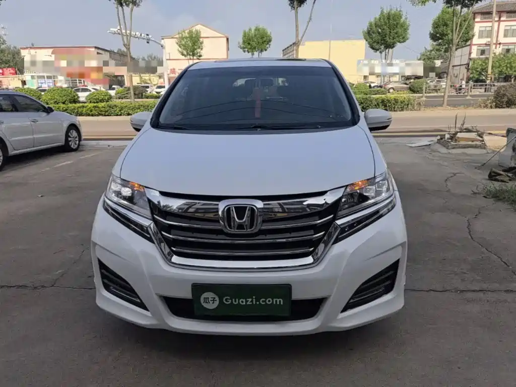 Honda Elysion — миниатюра 3