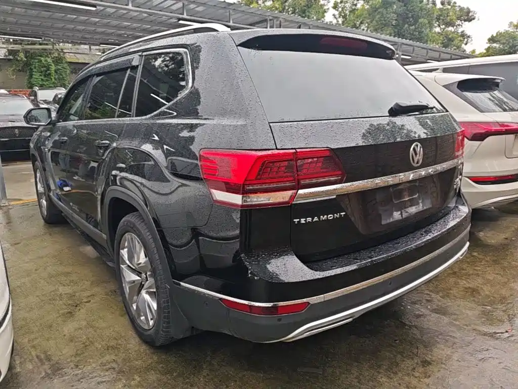 Volkswagen Teramont — миниатюра 5