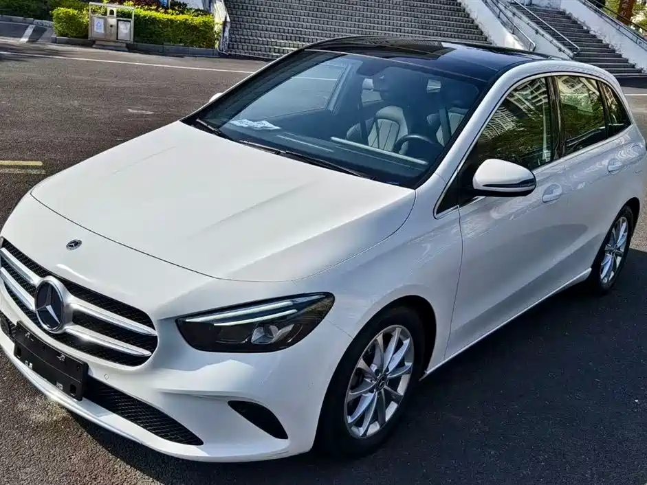 Mercedes-Benz B-Class 2021