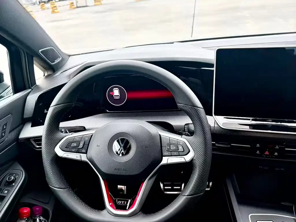 Volkswagen Golf GTI GTI 2026 380TSI DSG GTI