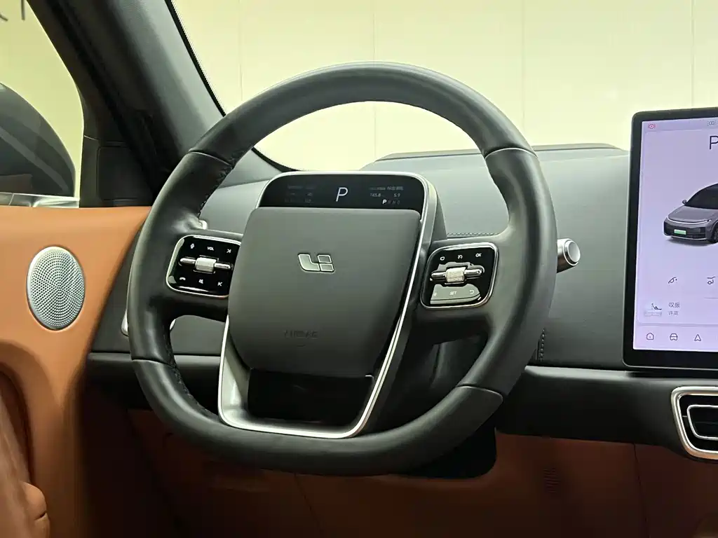 Li Auto Li L7 — миниатюра 8