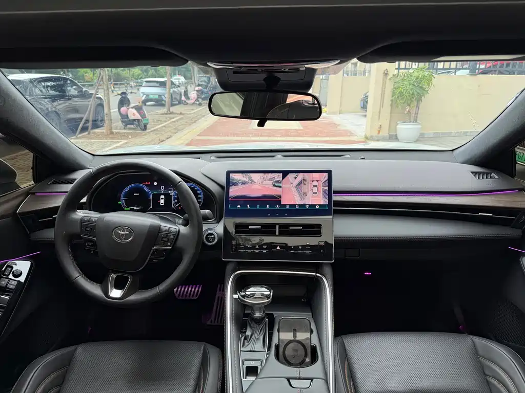 Toyota Avalon — миниатюра 5