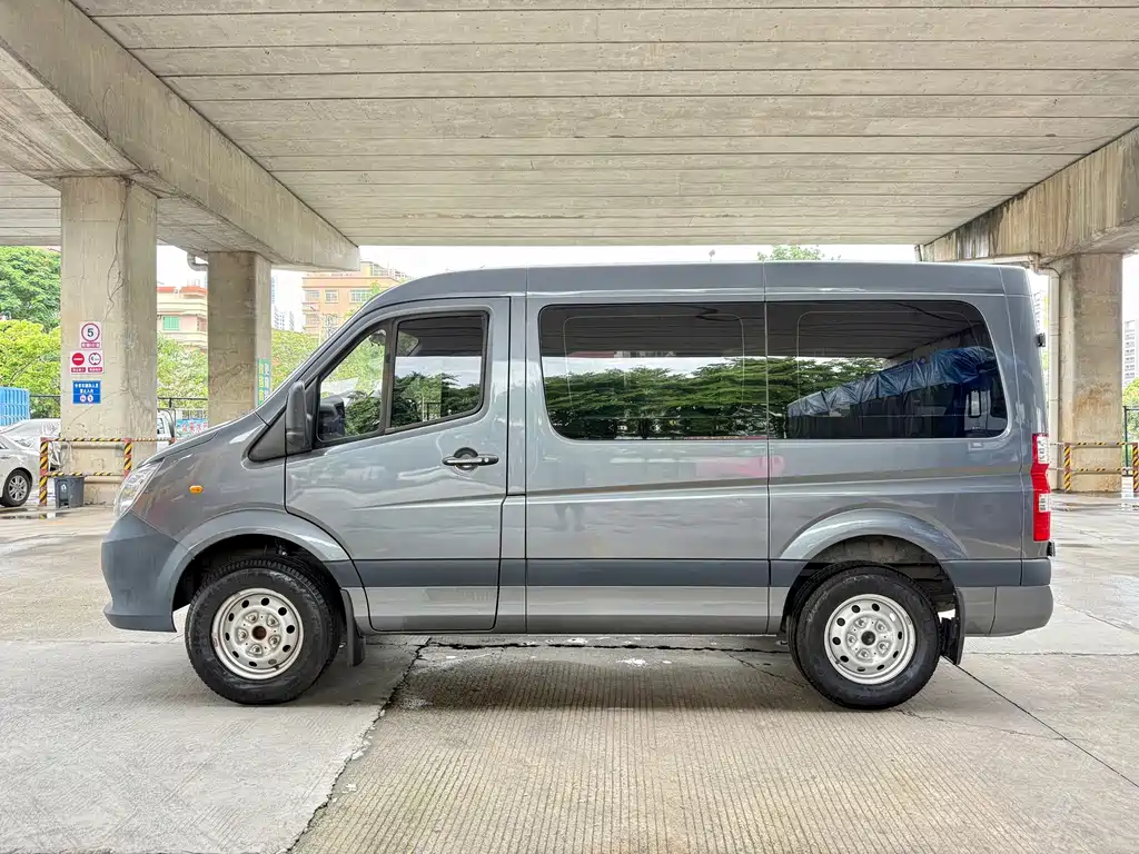 Foton Tuyano — миниатюра 8