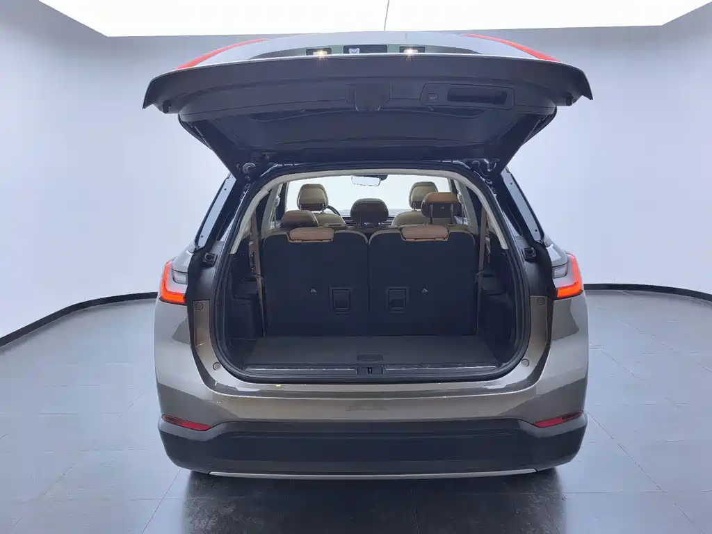 NIO ES8 — миниатюра 17