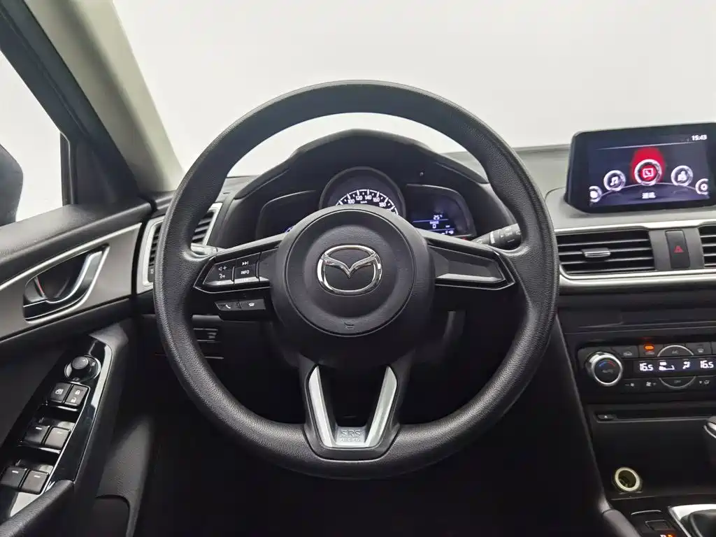 Mazda 3 Axela — миниатюра 11