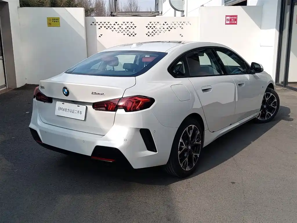 BMW 2 Series — миниатюра 4