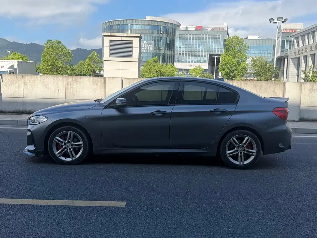 BMW 1 Series — миниатюра 6