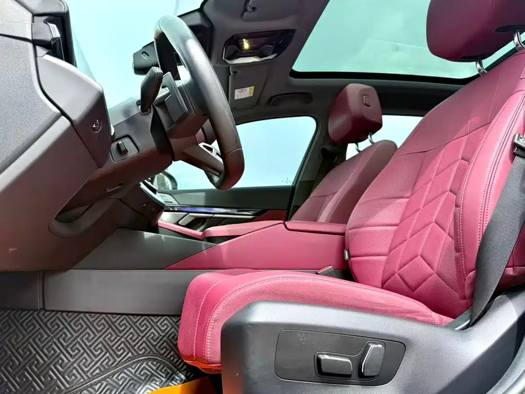 BMW 5 Series — миниатюра 17