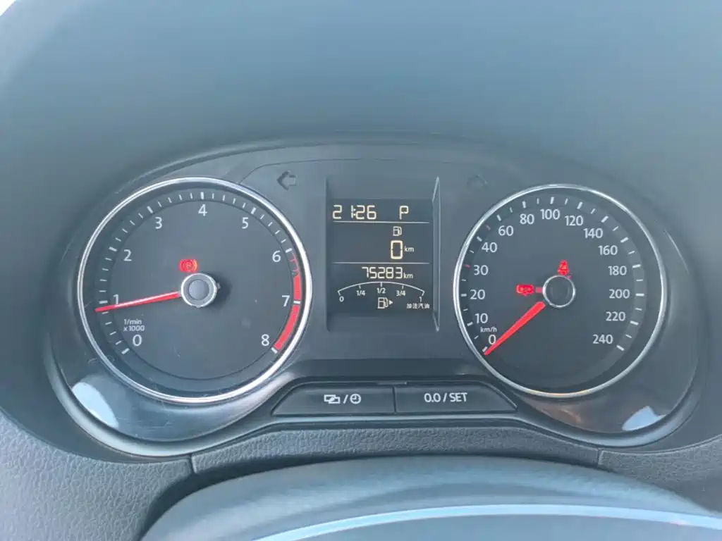Volkswagen Polo — миниатюра 12