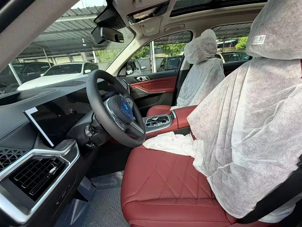 BMW X5 2026 xDrive 30Li Premium M Sport
