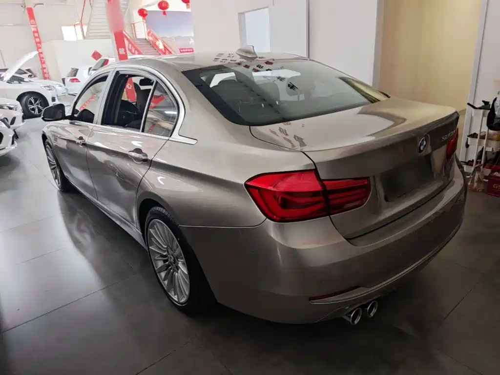 BMW 3 Series — миниатюра 5