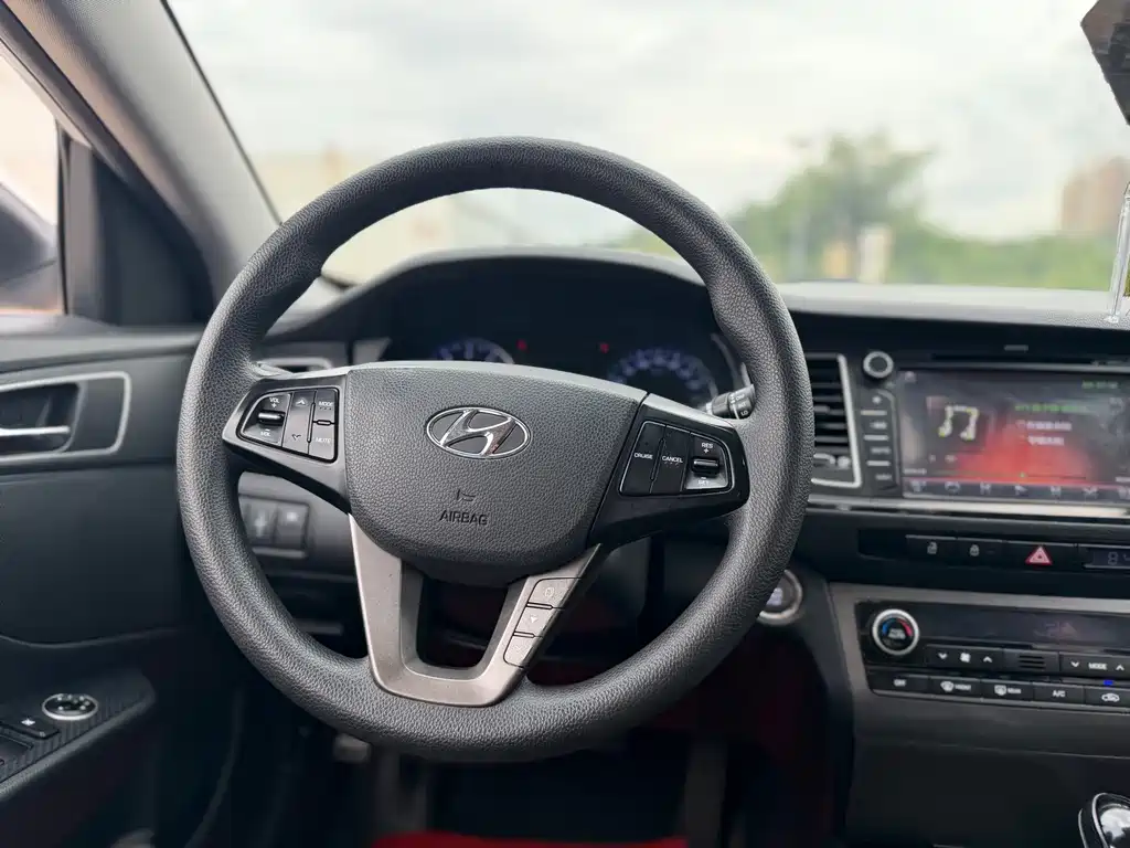 Hyundai Mistra — миниатюра 11