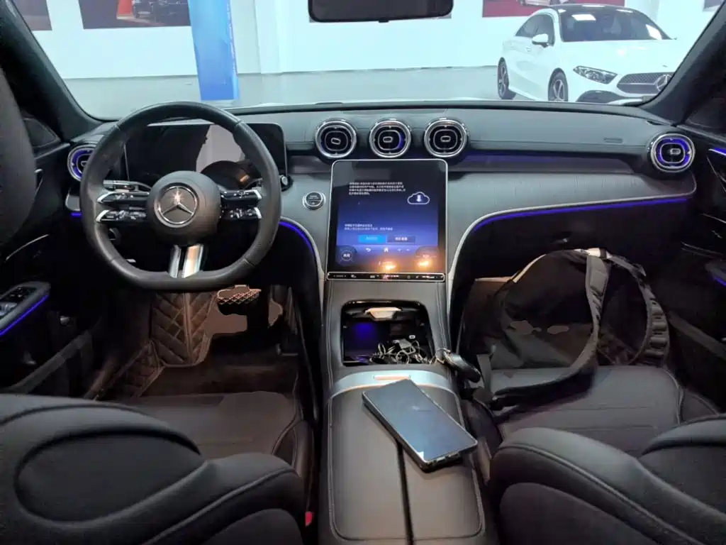 Mercedes-Benz C-Class — миниатюра 14