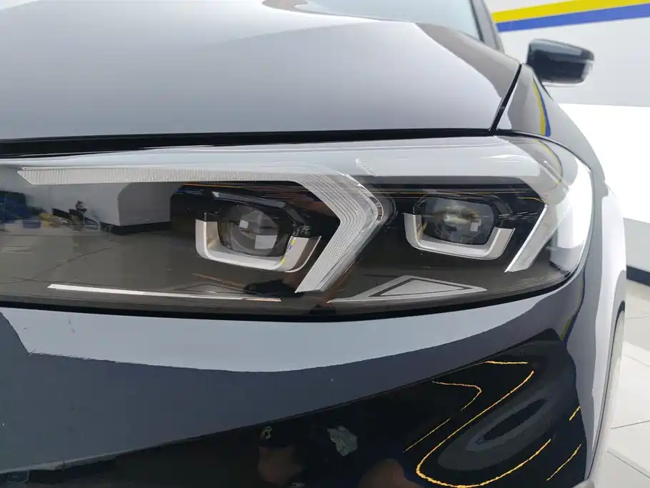 BMW i3 — миниатюра 5