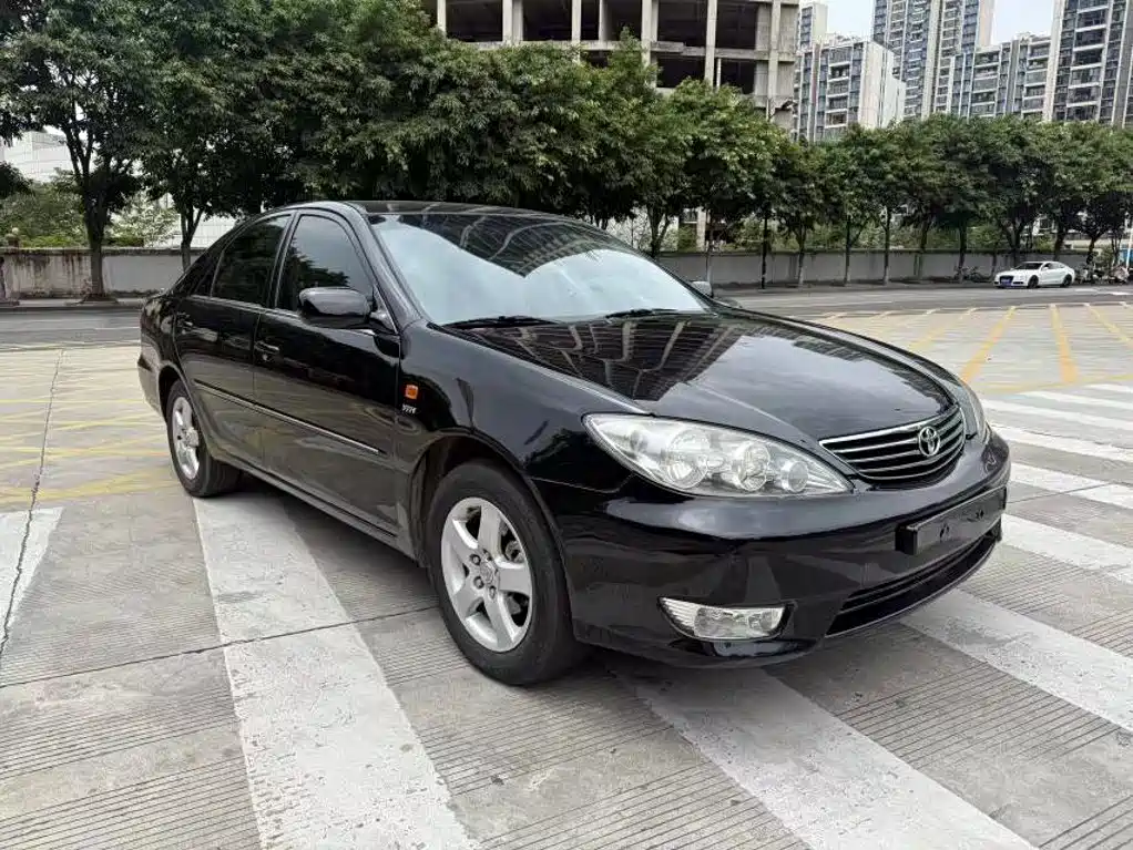 Toyota Camry 2005 2.4