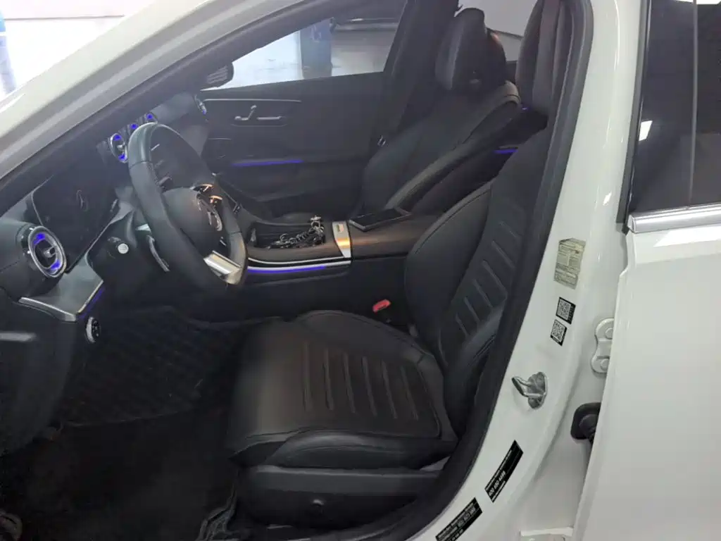 Mercedes-Benz C-Class — миниатюра 20